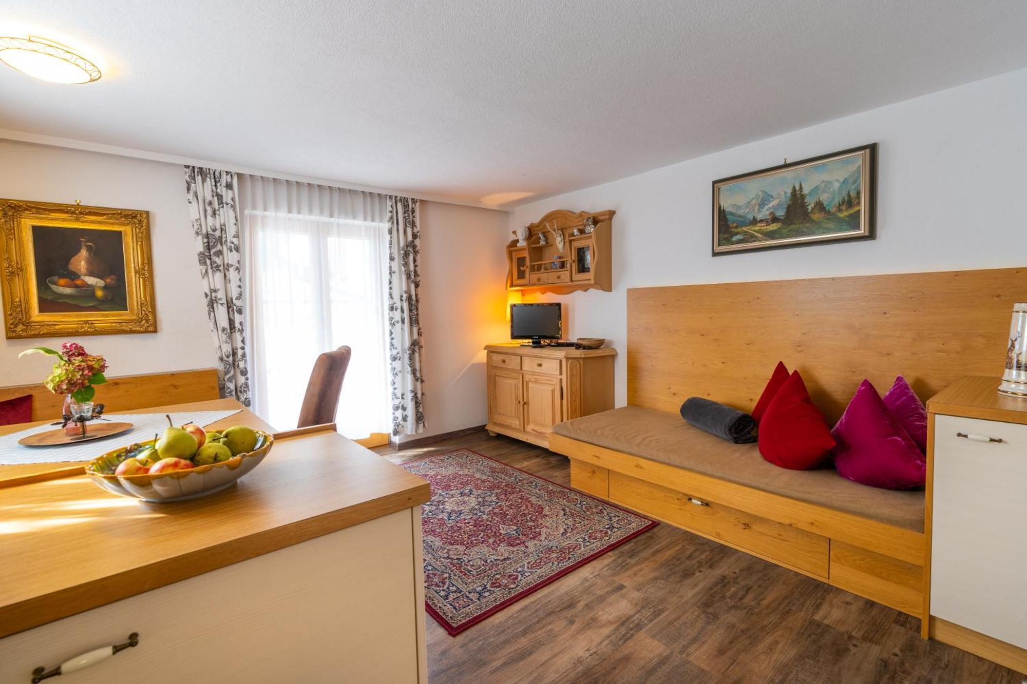 Villa Daringer Mayrhofen Room photo
